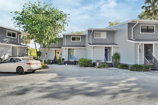 townhome / multi-family property with entry steps