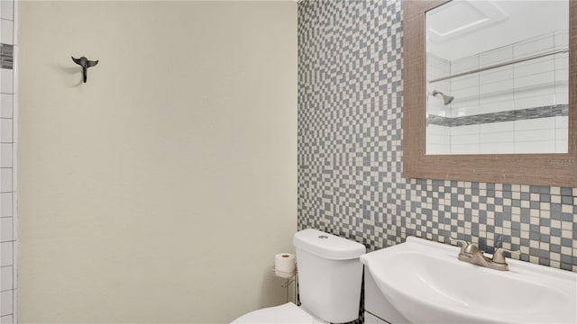 88 Valencia Dr, Ormond Beach, FL 32176 - bathroom with a sink and toilet