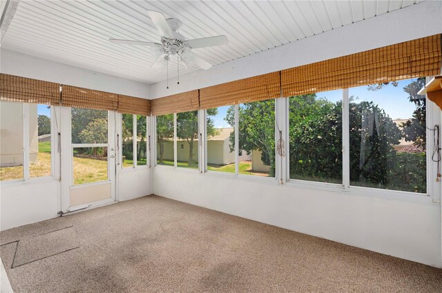 11094 SE 173rd Ln, Summerfield, FL 34491 - unfurnished sunroom featuring plenty of natural light and ceiling fan