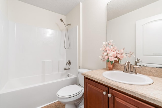 703 Elkhorn Fern Ln, Deland, FL 32720 - bathroom featuring toilet, vanity, shower / bath combination, and tile patterned flooring
