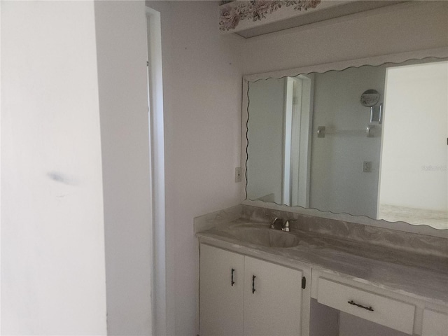 8 Oxford Ln, Palm Coast, FL 32137 - bathroom with vanity