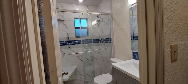 1621 Anniston Ave, Daytona Beach, FL 32117 - full bath with toilet, a marble finish shower, vanity, and a textured wall