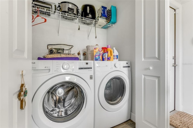 114 Ocean Aire Ter N, Ormond Beach, FL 32176 - laundry area with separate washer and dryer