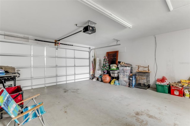 114 Ocean Aire Ter N, Ormond Beach, FL 32176 - garage featuring a garage door opener