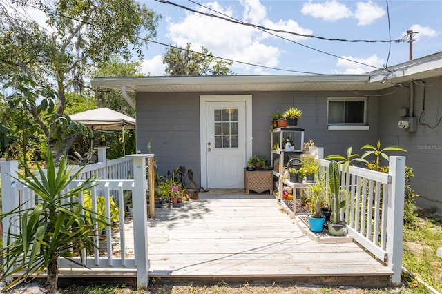 1284 Vanderbilt Dr, Ormond Beach, FL 32174 - view of wooden deck