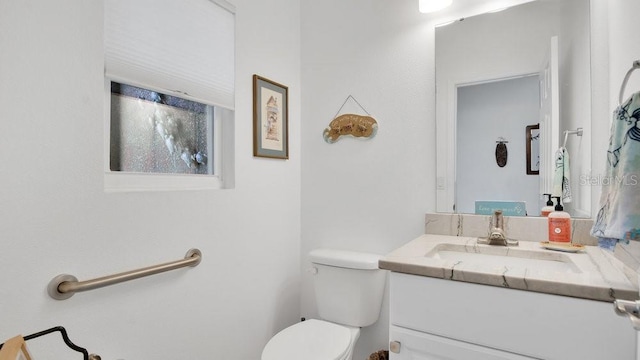 302 Tammie Sue Ln, Deland, FL 32724 - bathroom featuring vanity and toilet