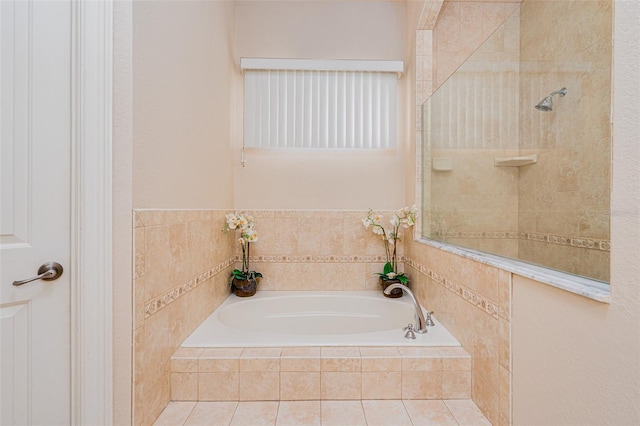 4427 S Atlantic Ave, Port Orange, FL 32127 - bathroom with a bath