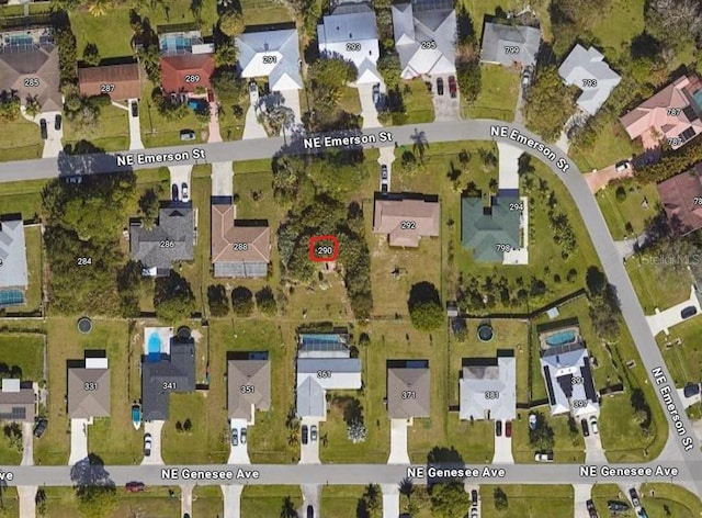 290 NE Sagamore Ter, Port St Lucie, FL 34983