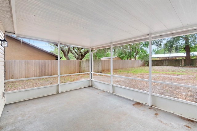 910 Sheeler Oaks Dr, Apopka, FL 32703 - unfurnished sunroom with healthy amount of natural light