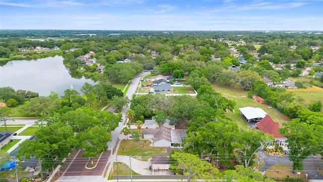 910 Sheeler Oaks Dr, Apopka, FL 32703 - aerial view of residential area featuring a nearby body of water