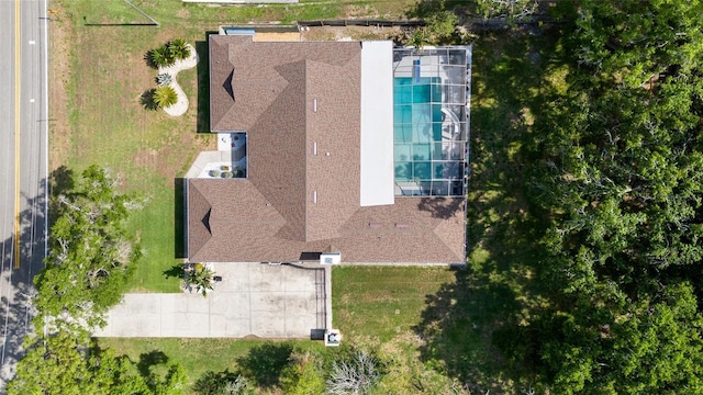 4301 Hudson Ln, Tampa, FL 33618 - aerial view of property and surrounding area
