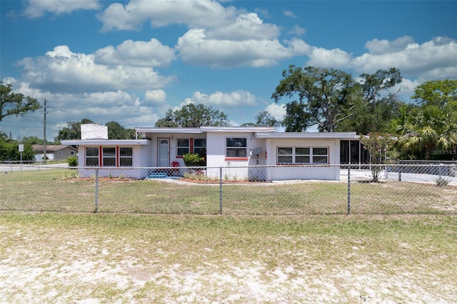 601 Berkshire Rd, Daytona Beach, FL 32114 - ranch-style home with stucco siding and a sunroom