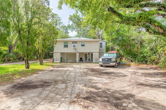 449 3rd St, Daytona Beach, FL 32117 - view of front of home featuring stucco siding