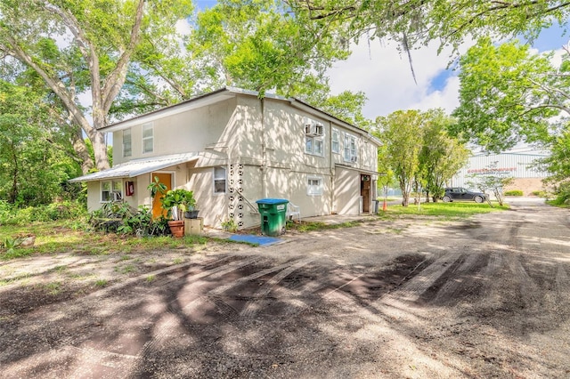 449 3rd St, Daytona Beach, FL 32117 - view of front facade
