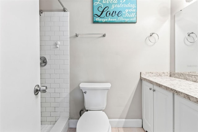 833 Lucerne Cir, Ormond Beach, FL 32174 - full bath featuring toilet, vanity, and tiled shower