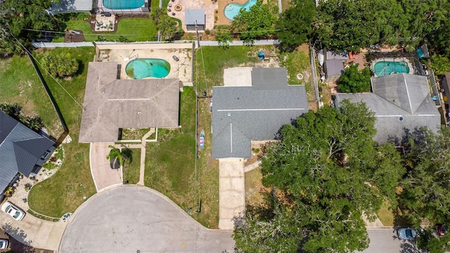 833 Lucerne Cir, Ormond Beach, FL 32174 - drone / aerial view of a pool