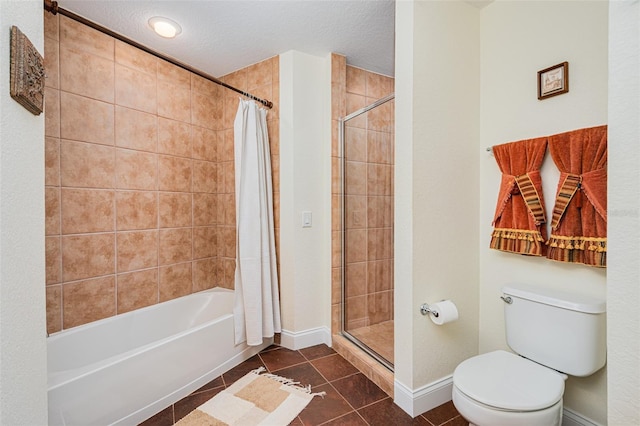 2 Oceans W Blvd Unit 305, Daytona Beach, FL 32118 - bathroom with tile patterned flooring and tiled shower / bath