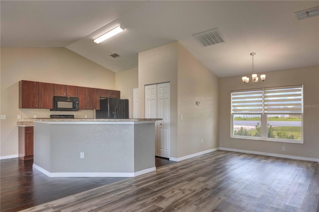 6 Laurel Pass Ct, Ocala, FL 34480 - kitchen with black appliances, a chandelier, light countertops, dark wood-style flooring, and baseboards
