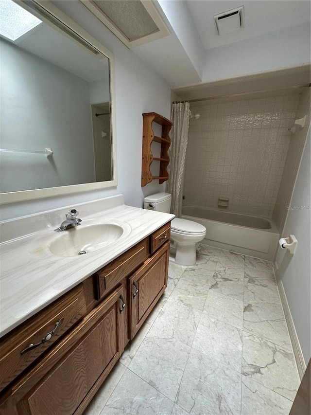 96 Old Barn Trl, Ormond Beach, FL 32174 - full bathroom with toilet, vanity, shower / bath combination with curtain, marble look tiles, and baseboards