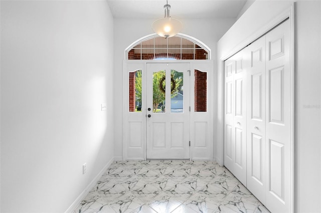 802 Royal Oak Ct, Deland, FL 32724 - entryway featuring light marble finish flooring and baseboards