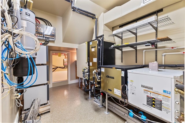 2275 Genesea Ln, Vero Beach, FL 32963 - view of utility room