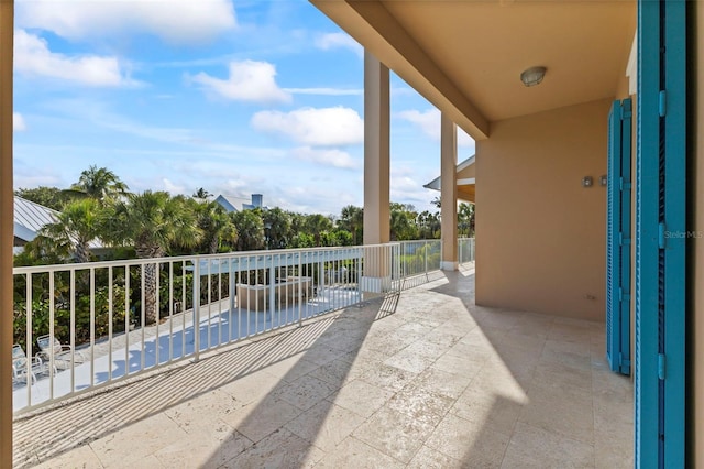 2275 Genesea Ln, Vero Beach, FL 32963 - view of patio featuring a balcony
