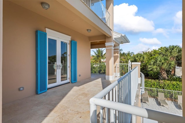 2275 Genesea Ln, Vero Beach, FL 32963 - balcony with french doors