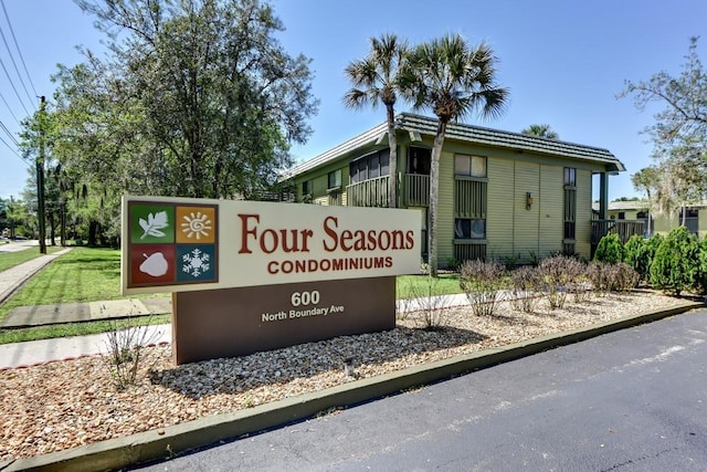 600 N Boundary Ave Unit 110A, Deland, FL 32720 - view of community / neighborhood sign