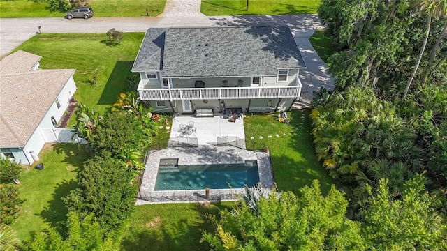 2250 Davis Dr, New Smyrna Beach, FL 32168 - view from above of property featuring a pool area
