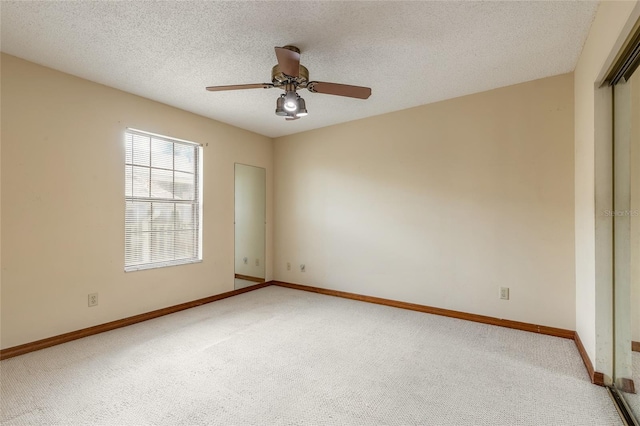 840 Center Ave Unit 280, Daytona Beach, FL 32117 - carpeted spare room featuring a ceiling fan and a textured ceiling