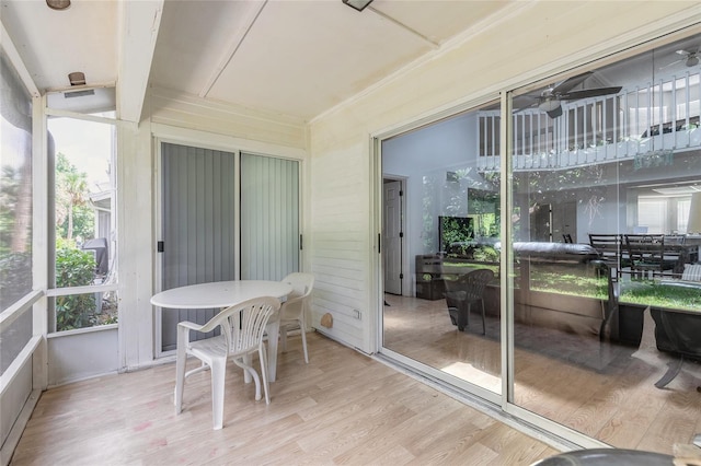 961 S Lakewood Ter Unit C, Port Orange, FL 32127 - view of sunroom / solarium