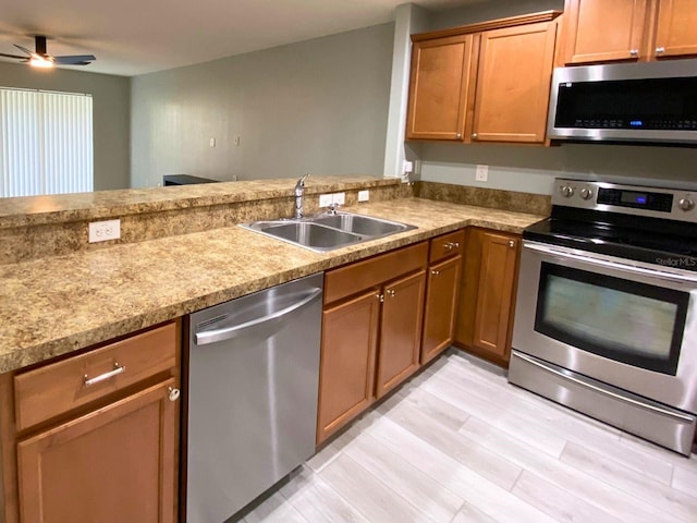 405 Carina Cir, Sanford, FL 32773 - photo 5
