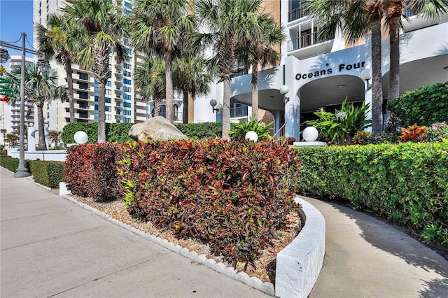 3003 S Atlantic Ave Unit 3A2, Daytona Beach Shores, FL 32118 - view of property's community