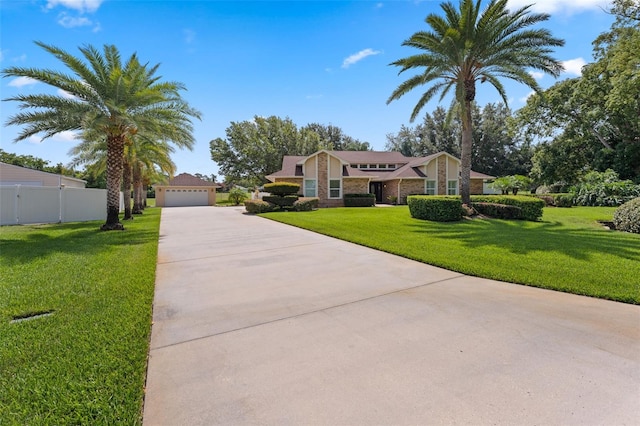 3 Pine Meadow Ct, Debary, FL 32713 - mid-century modern home with a garage and driveway