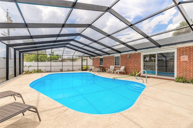 2724 N Halifax Ave, Daytona Beach, FL 32118 - view of pool with a patio area, a fenced backyard, and glass enclosure