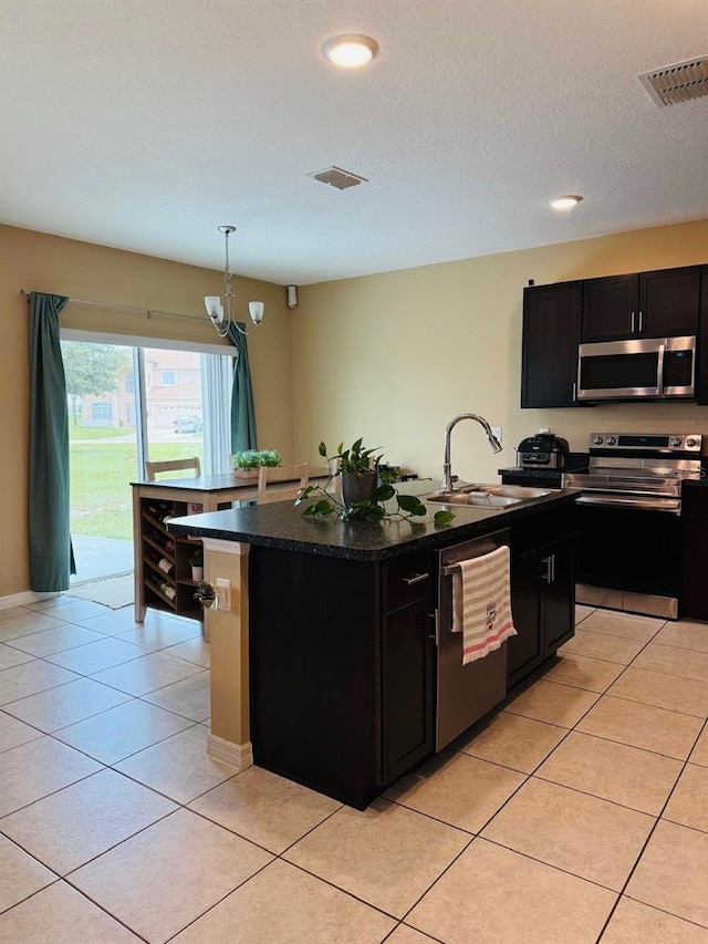 136 Columbia Dr, Kissimmee, FL 34759 - photo 15