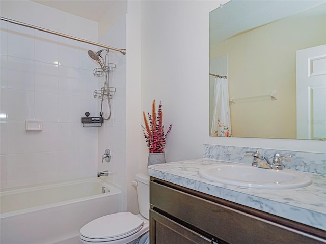1915 Ganyard Ave SW, Palm Bay, FL 32908 - bathroom featuring vanity and shower / tub combo