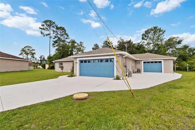 5 Bird Of Paradise Pl, Palm Coast, FL 32137 - single story home featuring driveway, a garage, stucco siding, and a front lawn