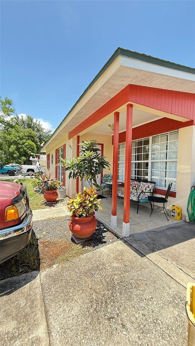 1025 Persian St, Deltona, FL 32725 - view of covered porch