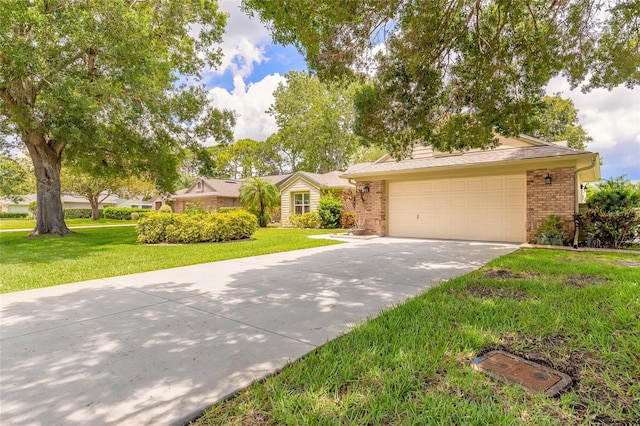 212 Mallard Ln, Daytona Beach, FL 32119 - photo 2