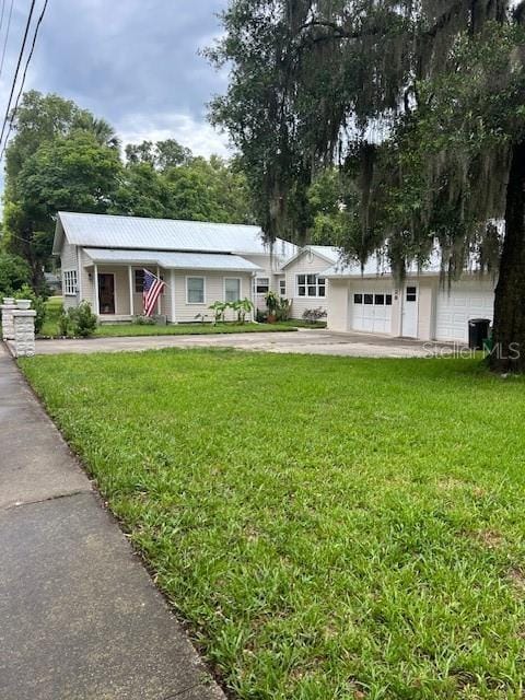 128 N Lakeview Dr, Lake Helen, FL 32744 - photo 5