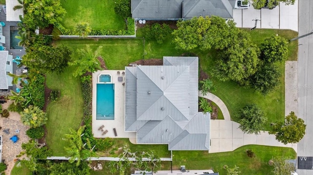 113 Neptune Ave, Ormond Beach, FL 32176 - bird's eye view of a pool