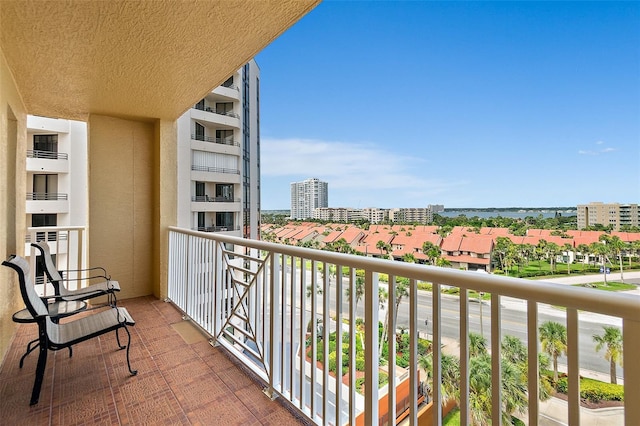 2901 S Atlantic Ave Unit 603, Daytona Beach Shores, FL 32118 - balcony featuring a view of city