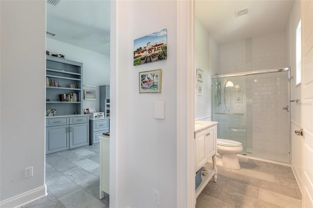 2816 E Venetian Lake Cir, New Smyrna Beach, FL 32168 - full bath featuring a stall shower and vanity