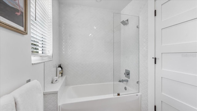 943 S Atlantic Ave, Cocoa Beach, FL 32931 - full bathroom featuring shower / bathtub combination
