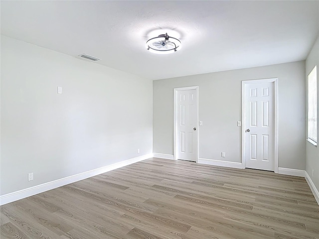 1019 Chippewa Trl, Daytona Beach, FL 32117 - unfurnished room with light wood-type flooring