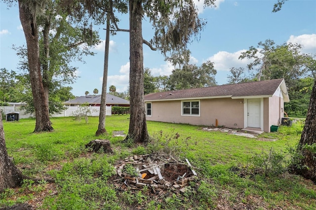 330 Ponce Deleon Blvd, De Leon Springs, FL 32130 - view of grassy yard