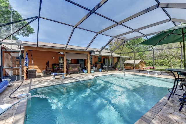 2345 Tomoka Farms Rd, Port Orange, FL 32128 - outdoor pool featuring a patio area, an outdoor living space, ceiling fan, and glass enclosure