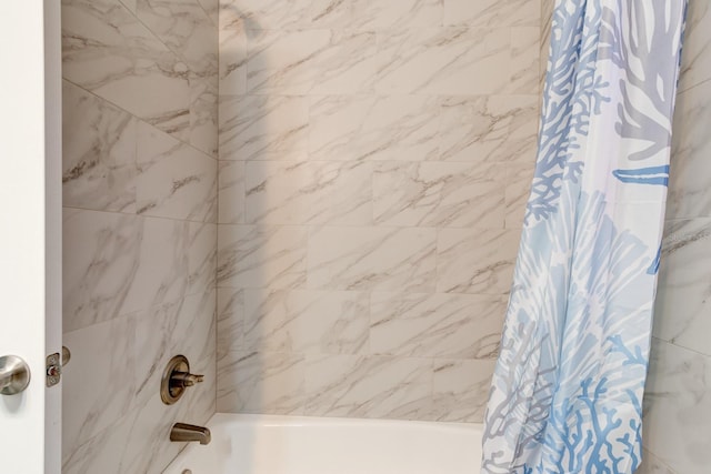 5005 Joseph St, Hastings, FL 32145 - bathroom featuring shower / bath combination with curtain