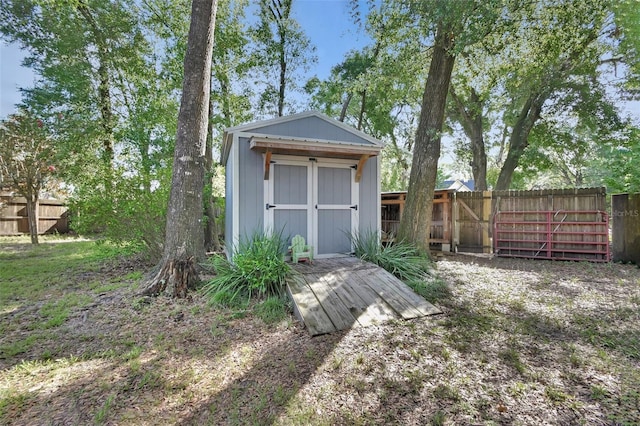 1522 E Silver Hammock, Deland, FL 32720 - view of shed featuring a fenced backyard